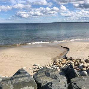 Meet your Posher, Leanne